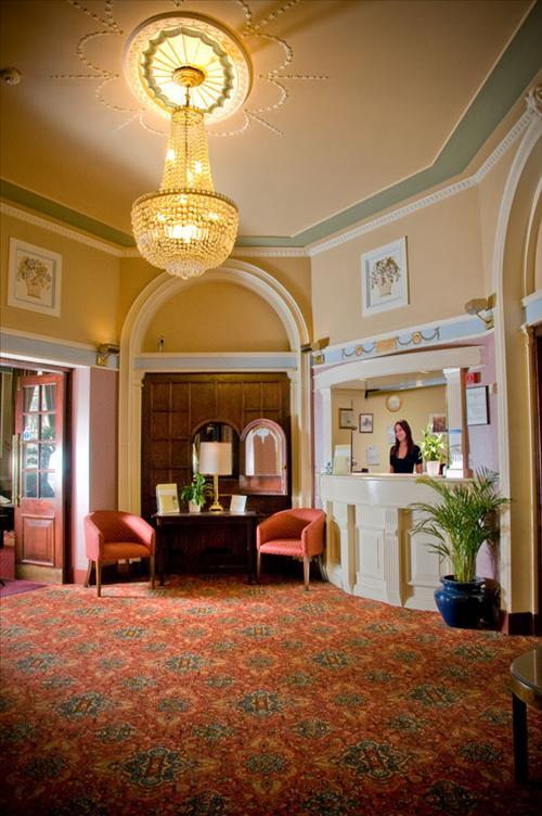 George Hotel, Burslem, 2* Stoke-on-Trent