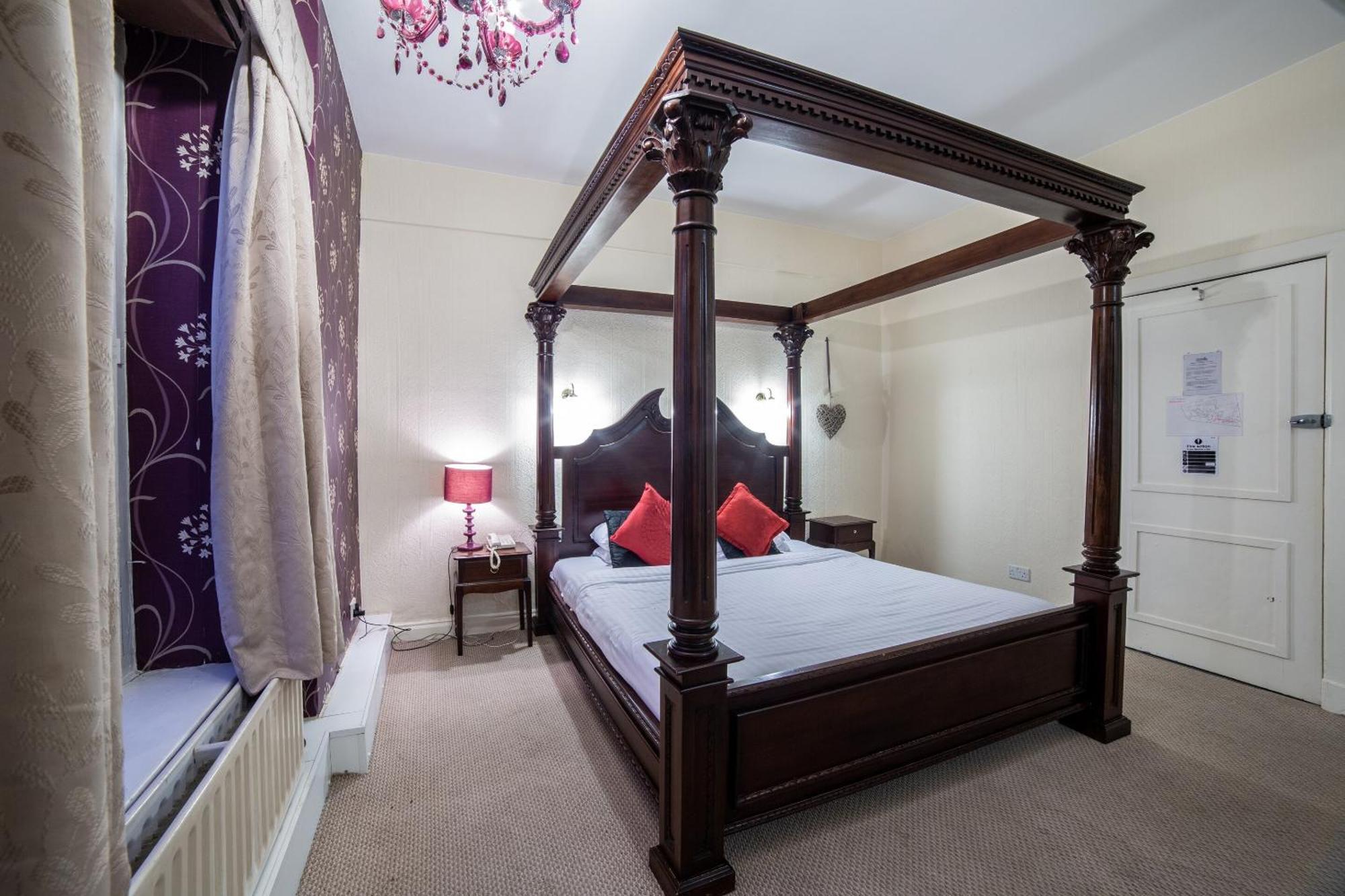 George Hotel, Burslem, Hotel